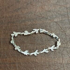 Nine West Silver Leaf Design Bracelet
